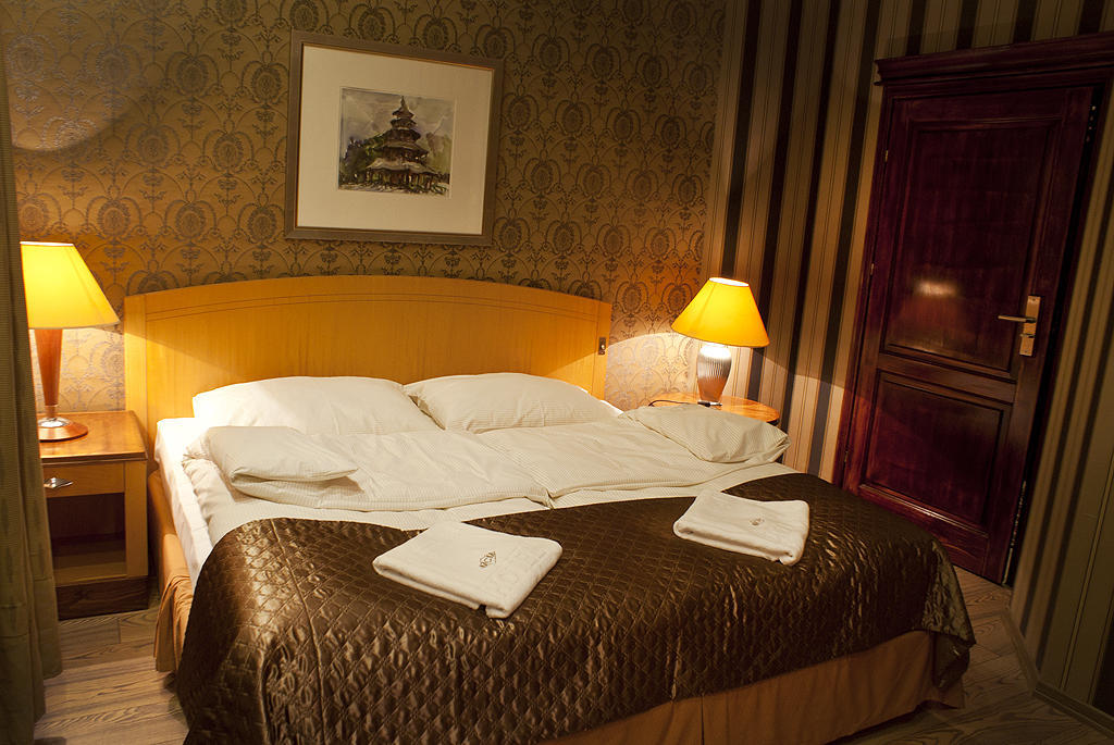 Hotel Mcm Plus Gorzów Wielkopolski Kamer foto
